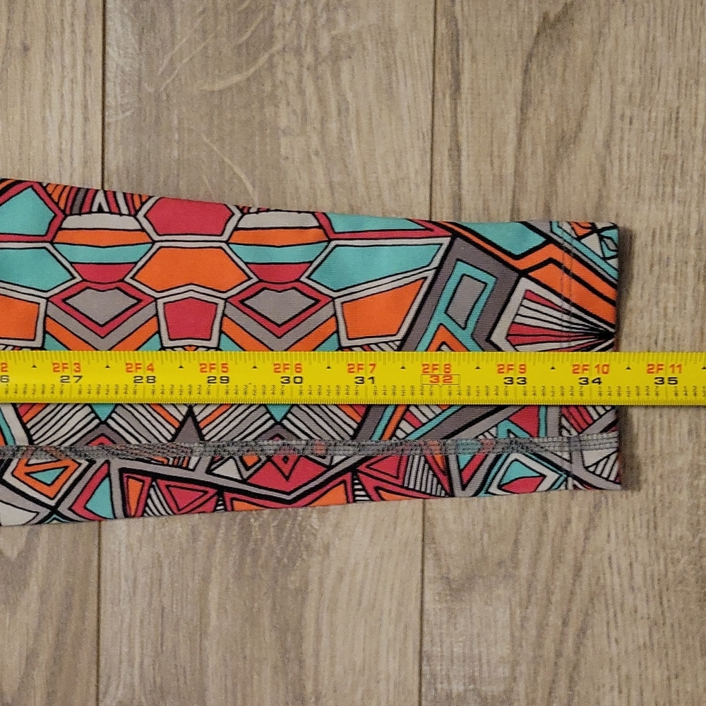 ASICS Leggings Geometric green, Peach, Pink design size SMALL - Picture 8 of 8